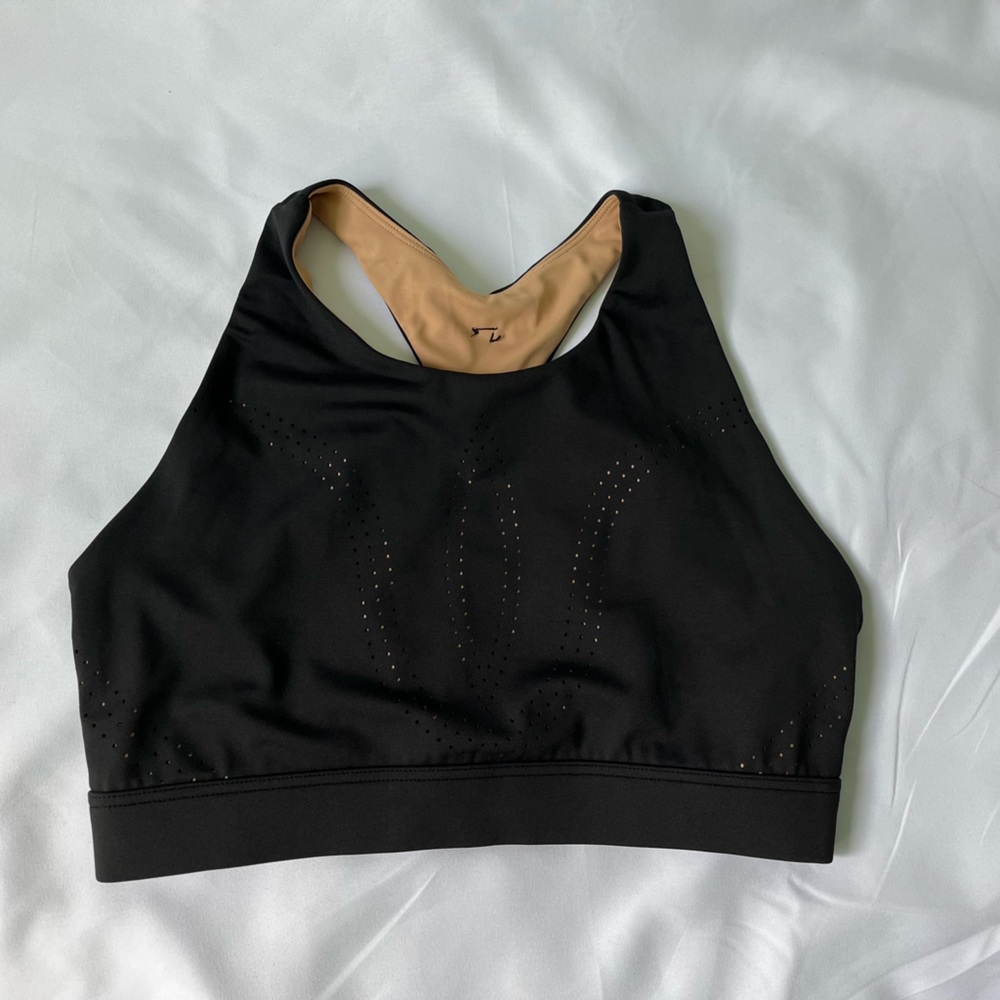 Buff BunnyLit Lasor Cut Sports Bra